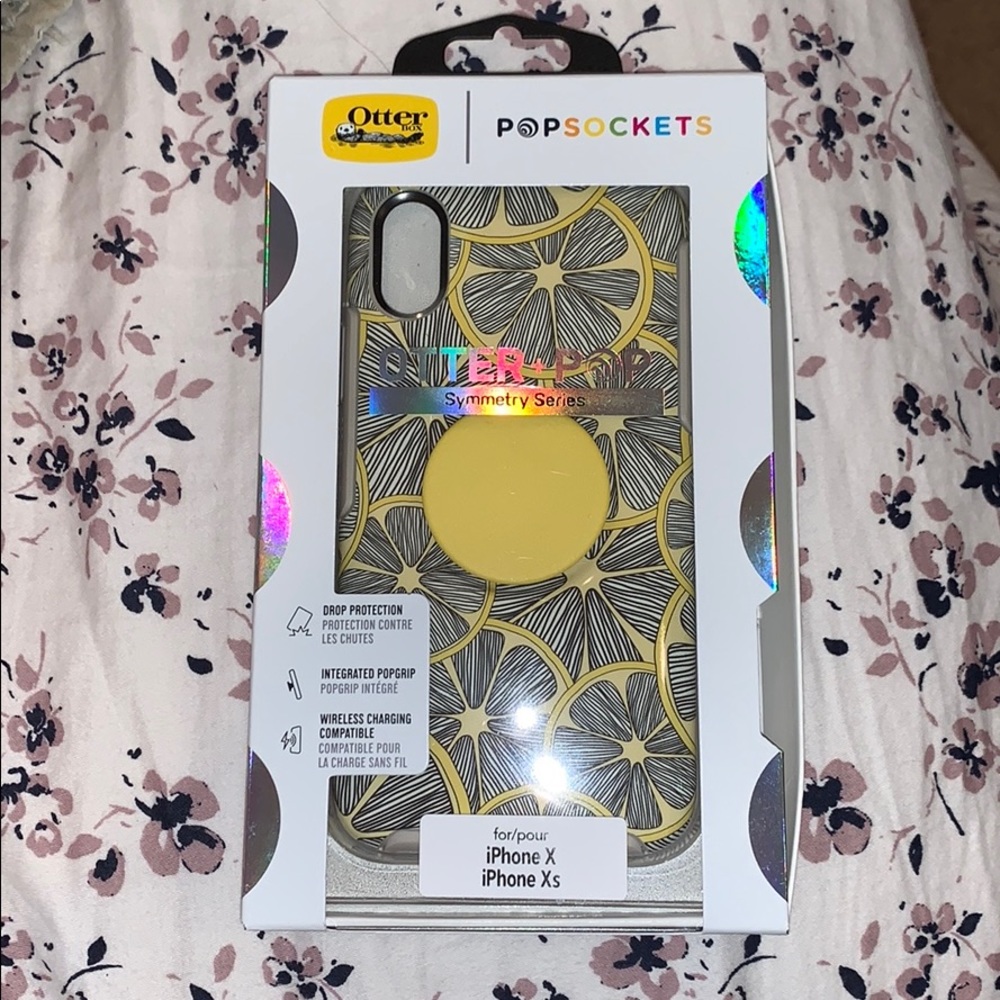 NWT lemon otter box + pop socket iPhone X/XS